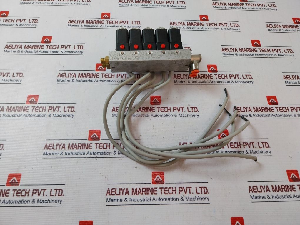 Bosch 1 834 484 152 Solenoid Connector Ip67
