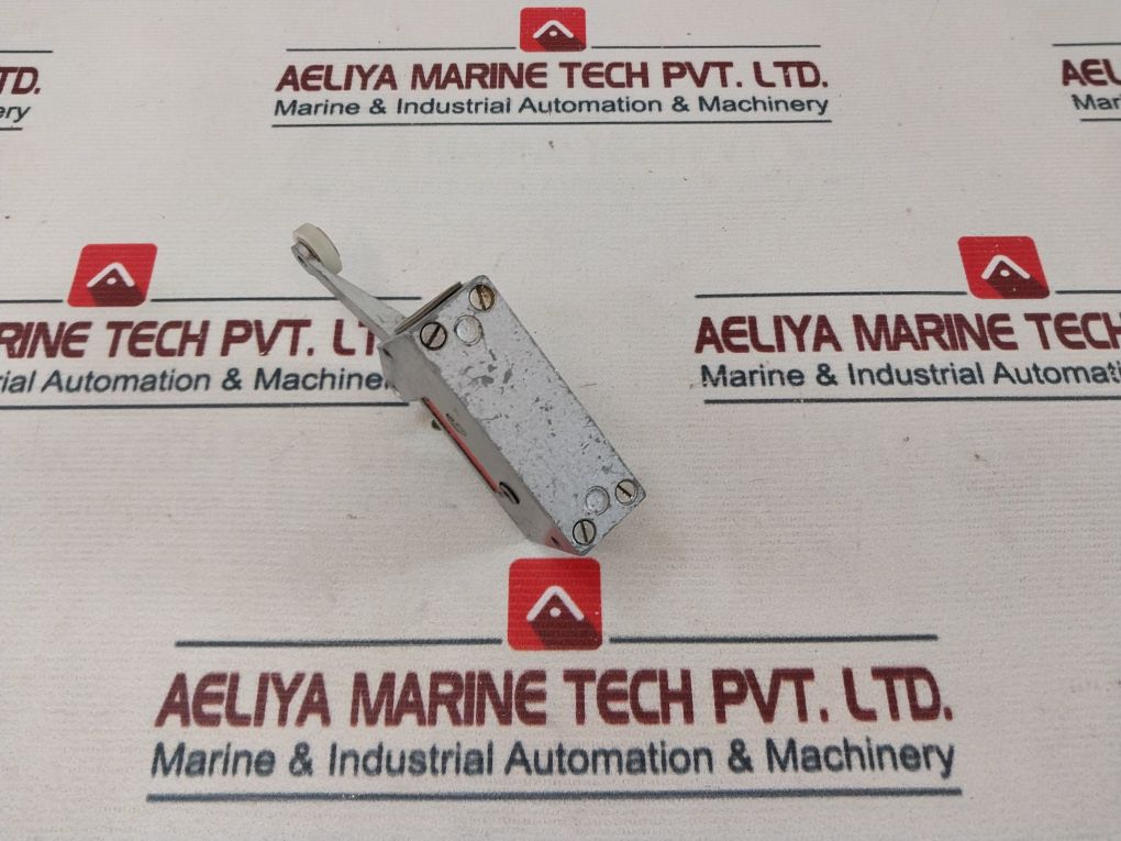 Burgess M3Brma Roller Lever Limit Switch
