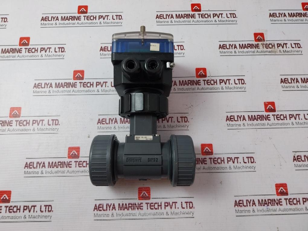Burkert Cond 8225-fpm-pvdf-sst-c=0,01 Digital Conductivity Transmitter