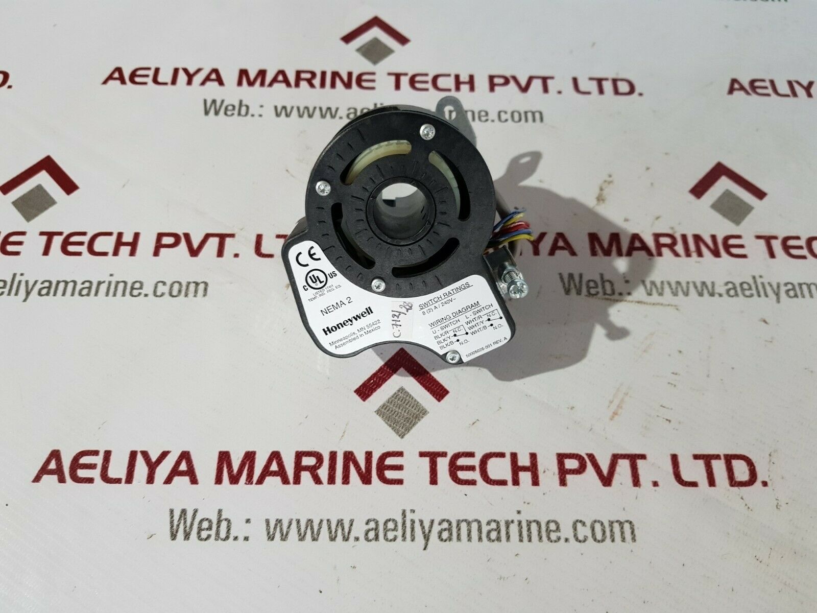 Honeywell 32003532-005 auxiliary switch package for high voltage circuits