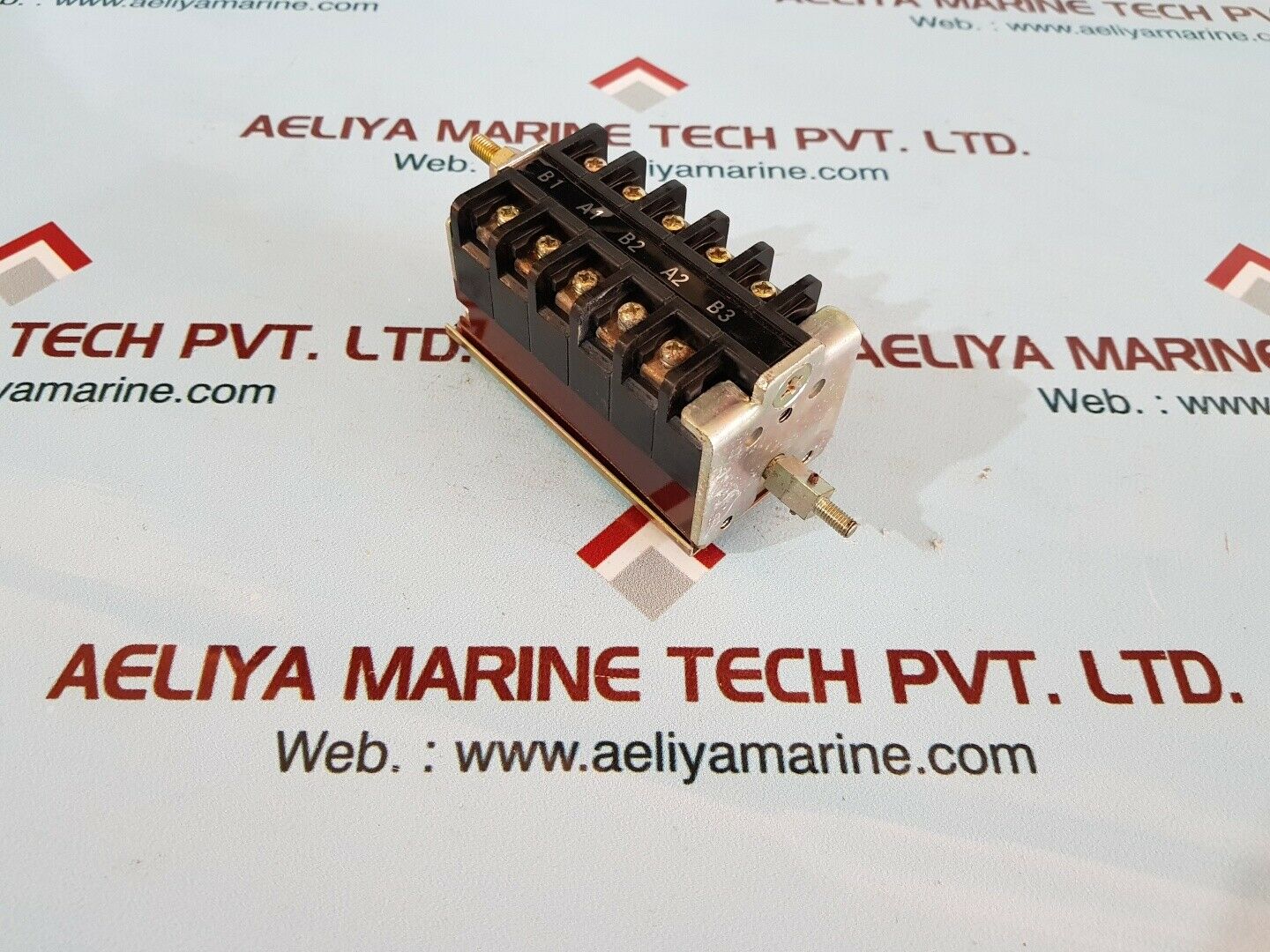 Terasaki axh-1 aux.switch 600v 15a