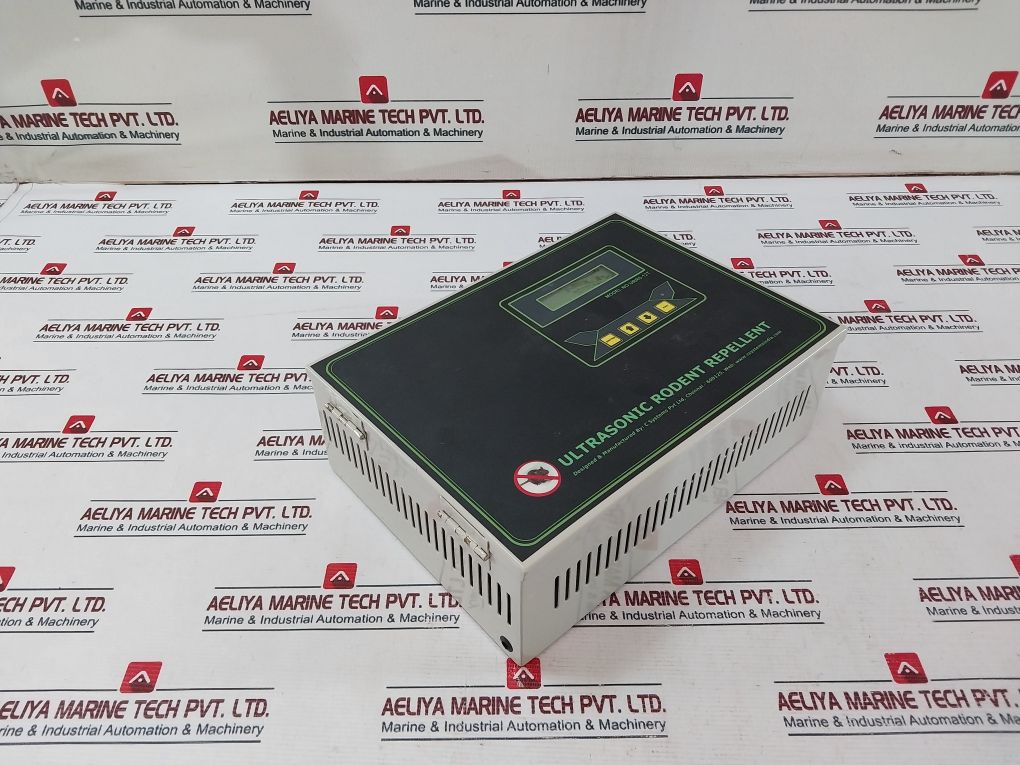 C Systems Urrs-12T Ultrasonic Rodent Repellent Panel