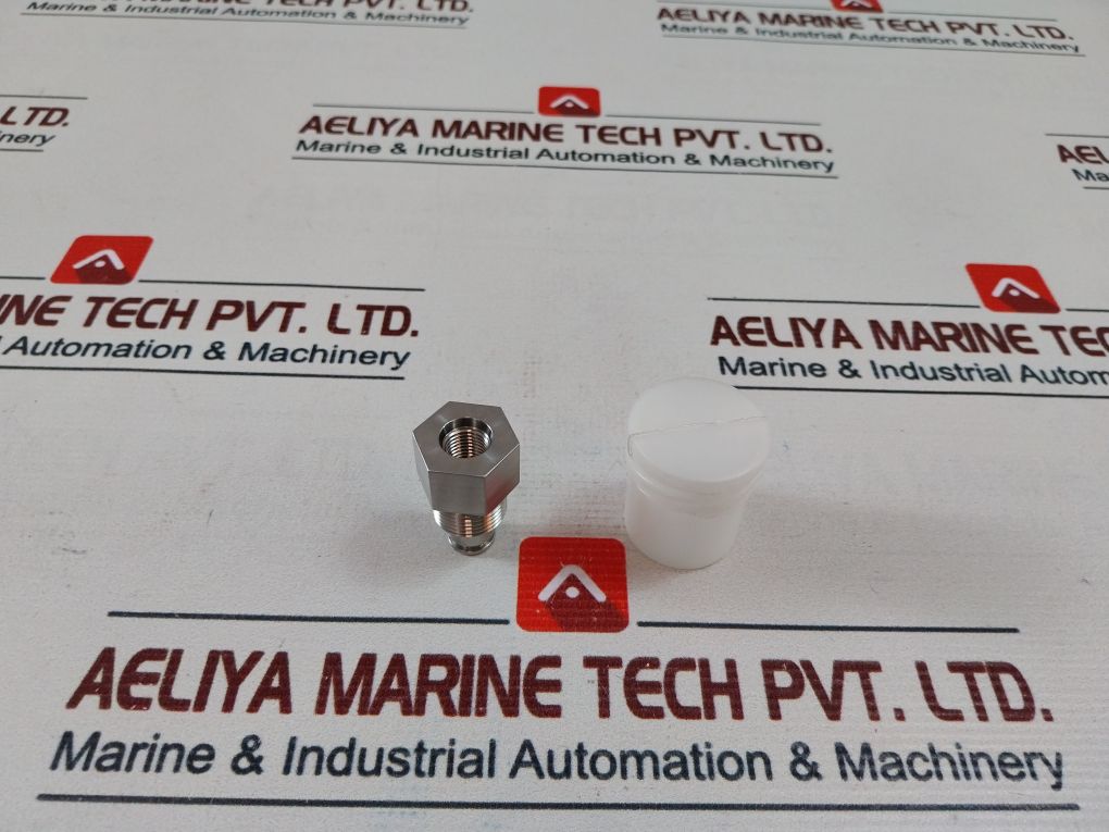 Cameron 2020965-01 Adapter Fitting C013A