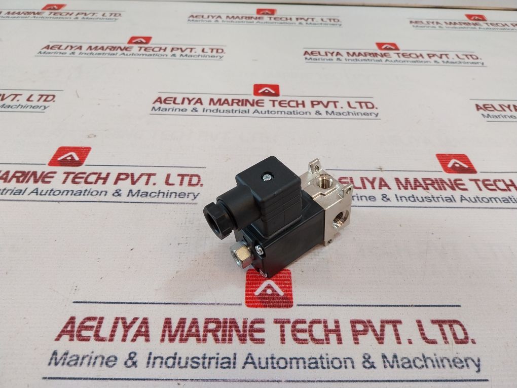 Camozzi 638M-101 Solenoid Valve G 1/8”-f