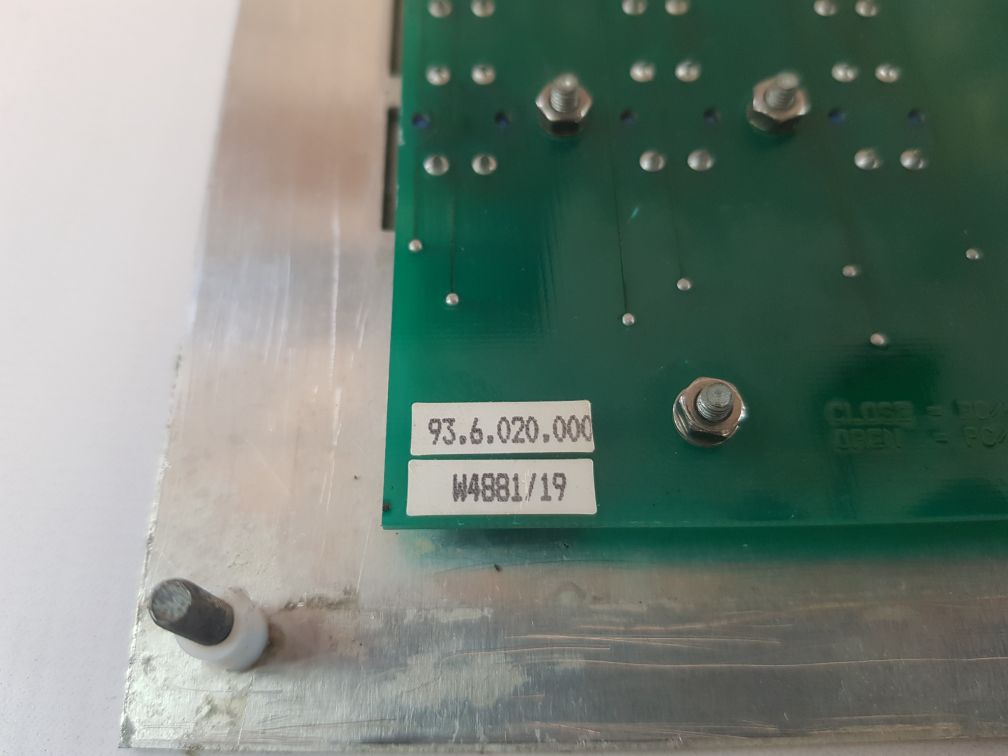 Carlo Gavazzi 93.6.020.000 Rev B Operator Keyboard Cdd-600