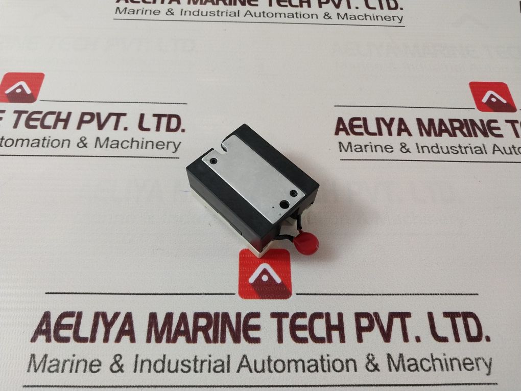 Carlo Gavazzi Rm1A48D25 Solid State Relay