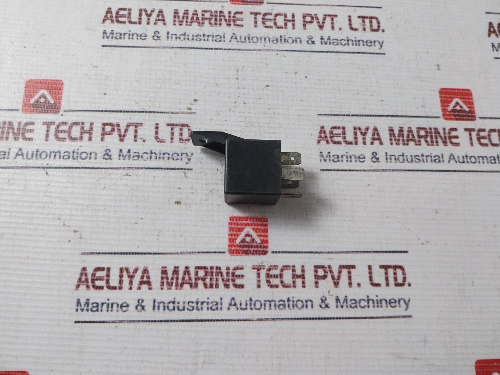 Caterpillar Cb1-m-24V-h114 Relay