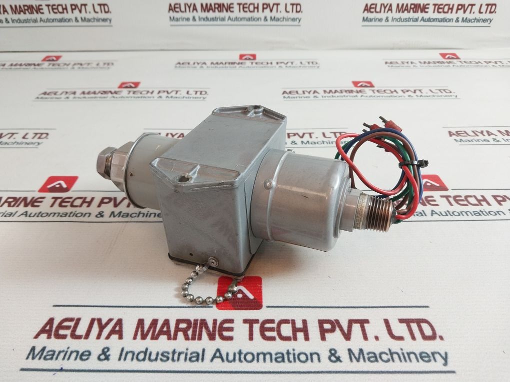 Ccs 646Gze7-7011 Pressure Switch 15 Amps