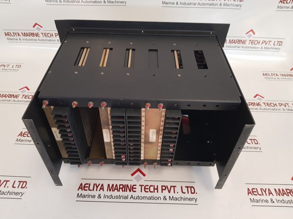Cee Imm 7960,Ith 7111,Rad 7004 Relay Rack