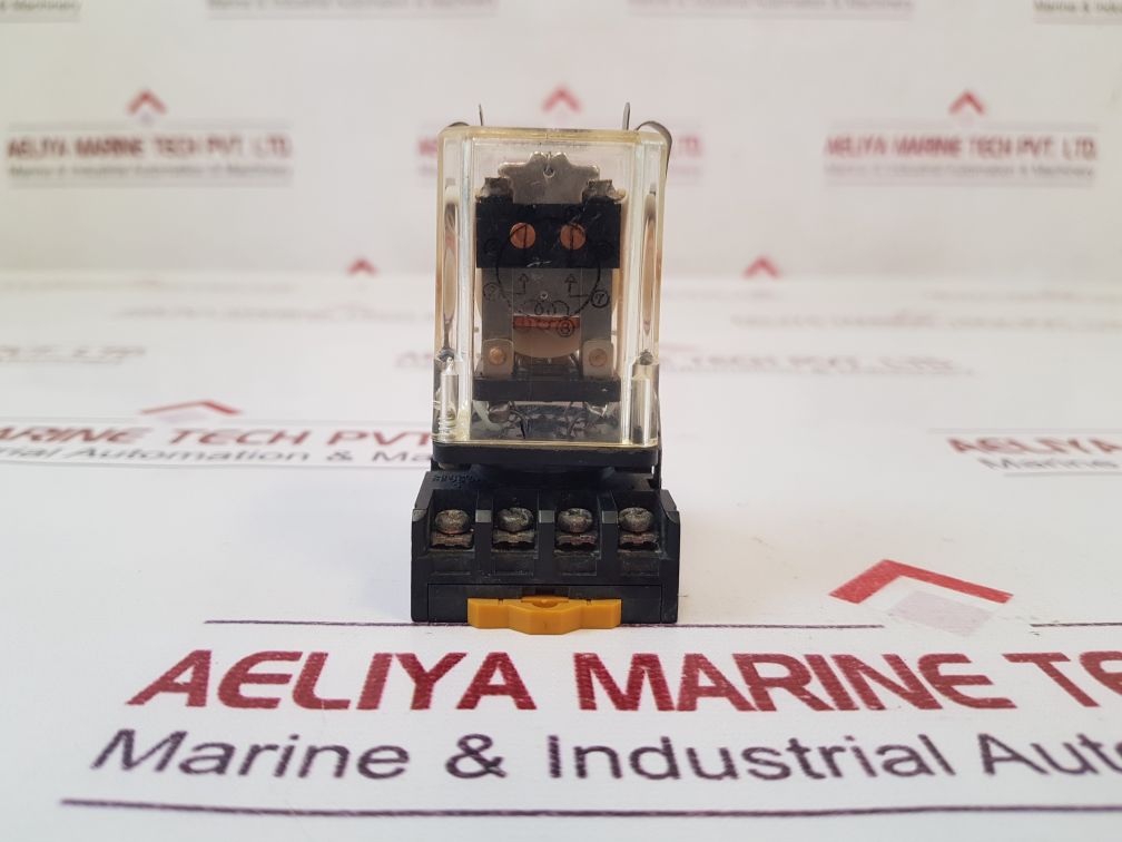 Cr-100V Relay With Base