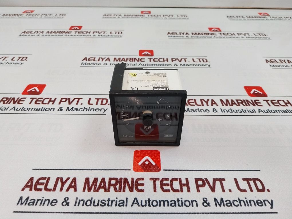 Crompton 243-05Vg-mt**-sb-el Mw Meter Es 0/10 Volts Dc