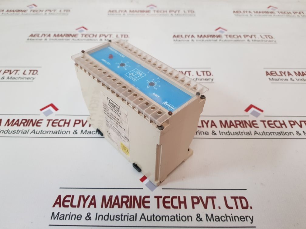 Crompton 256-patw Protector Delay 220V 5A 50Hz