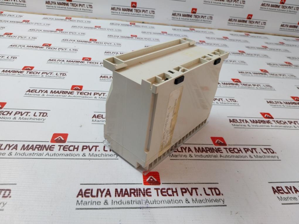 Crompton 256-txmu-qahh-c6 3-phase 3-wire Unbalanced Load Var Transducer
