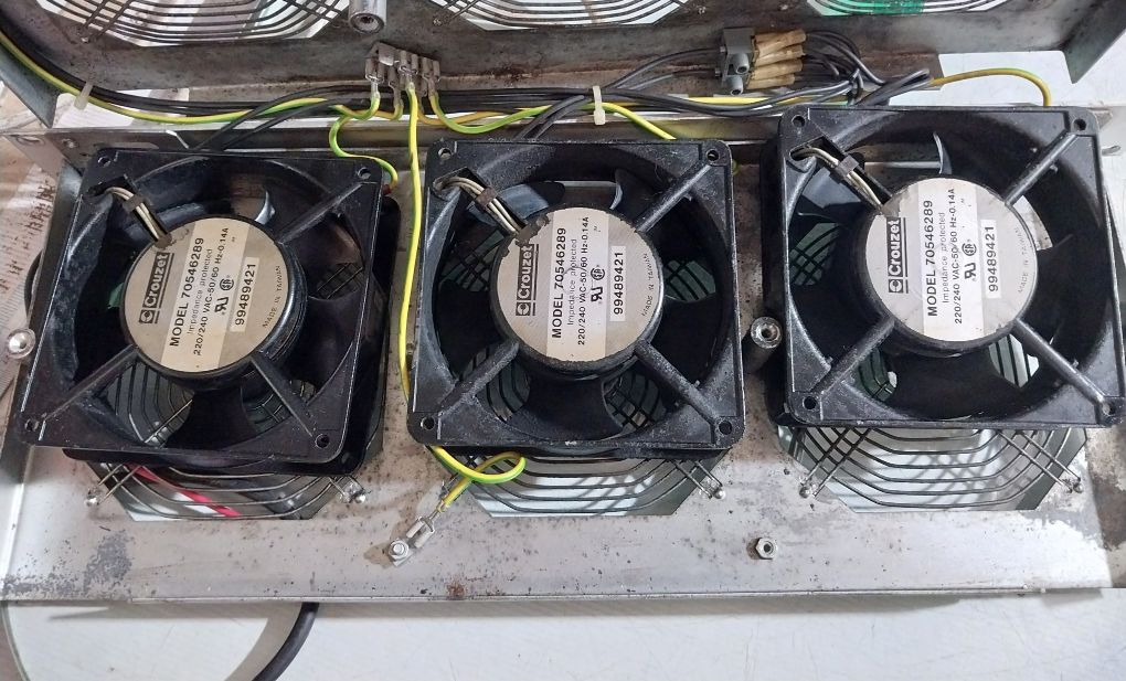Crouzet 70546289 Impedance Protected Cooling Fan 220/240 Vac-50/60 Hz-0.14A