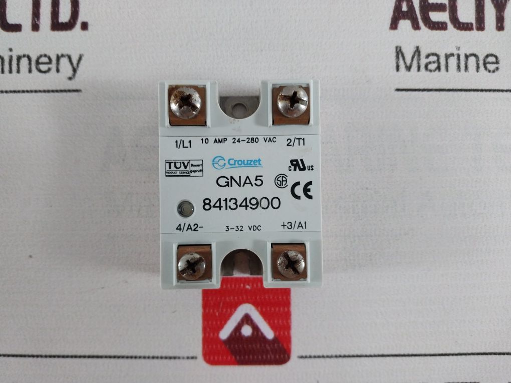 Crouzet Gna5 84134900 Solid State Relay 3-32 Vdc
