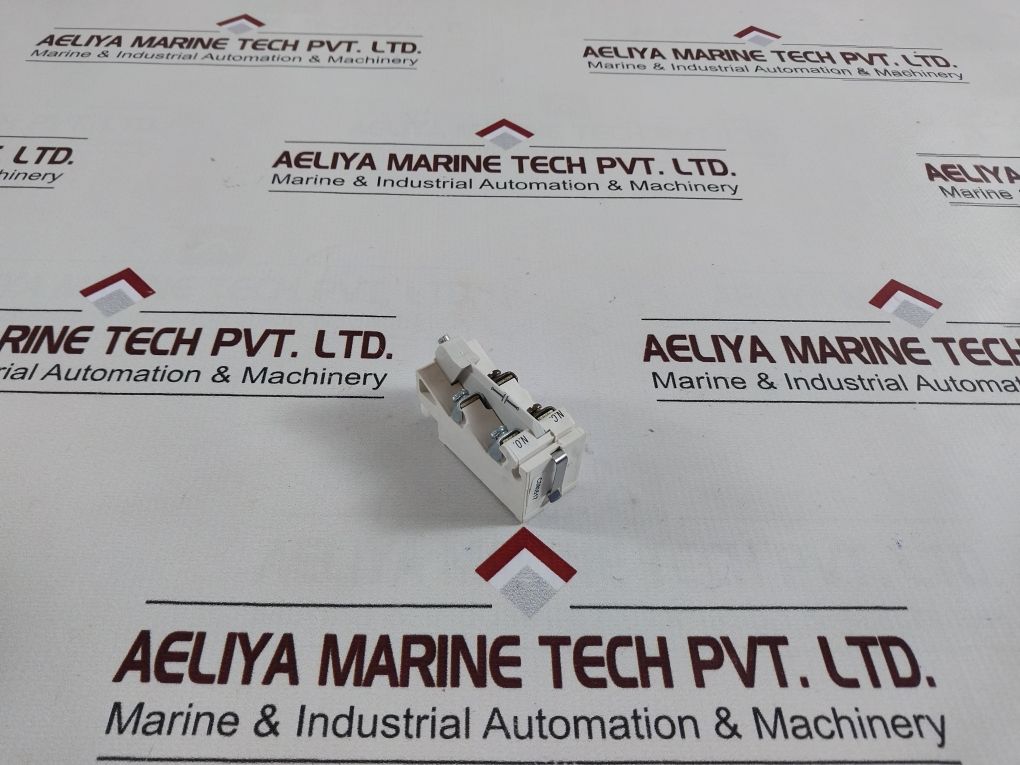 Cutler-hammer J11 Auxiliary Contacts 9084A17G01