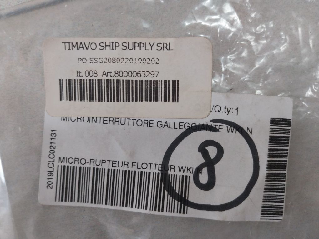 Cynergy 3 Rsf16Y100Tg073 Float Microswitch 8000063297