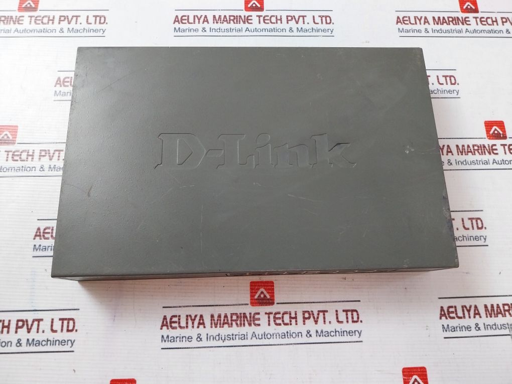 D-link Des-1016D Ethernet Switch 100-240Vac 50-60Hz