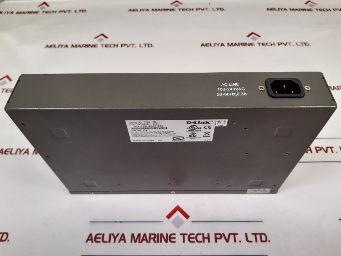 D-link Des-1024D 10/100 Fast Ethernet Switch