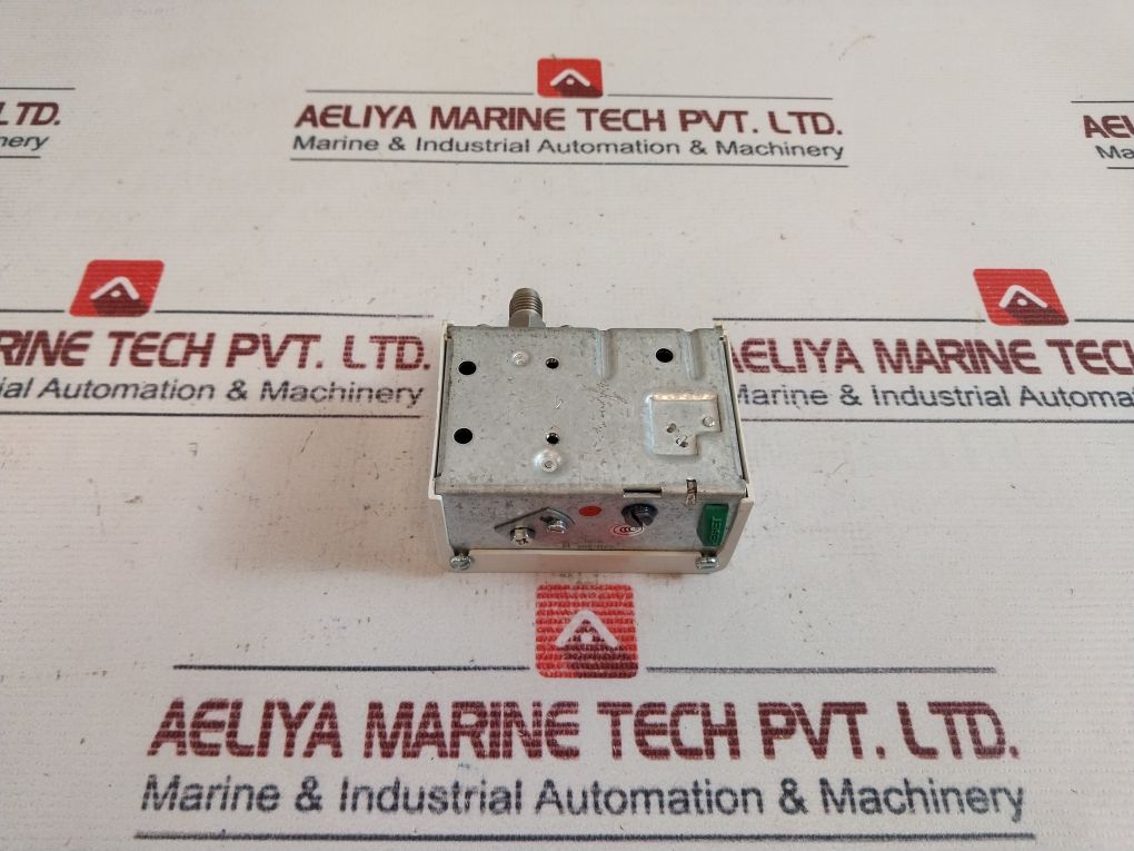 Danfoss Kp5 Pressure Switch 3 Bar 43 Psi 400V~