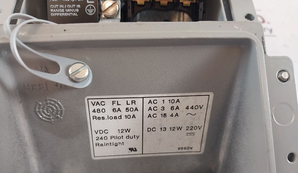 Danfoss Kps 45 Pressure Switch 480 Vac