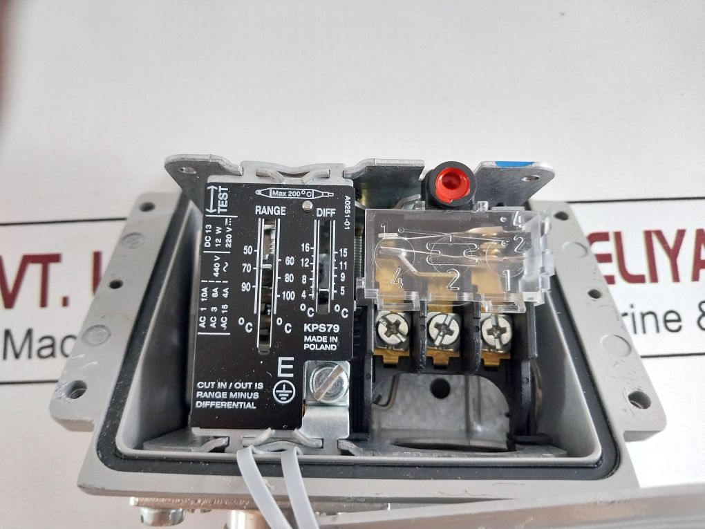 Danfoss Kps 79 Thermostat/Temperature Switch 060L3121