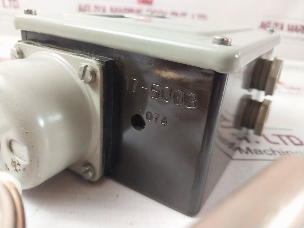 Danfoss Rt 101 Thermostat 17-5003 Temperature Switch 25-90°C