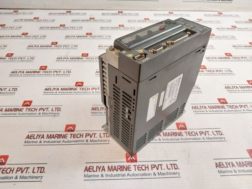 Delta Asd-b2-1021-b Ac Servo Drive 110V 0~250Hz 7.3A