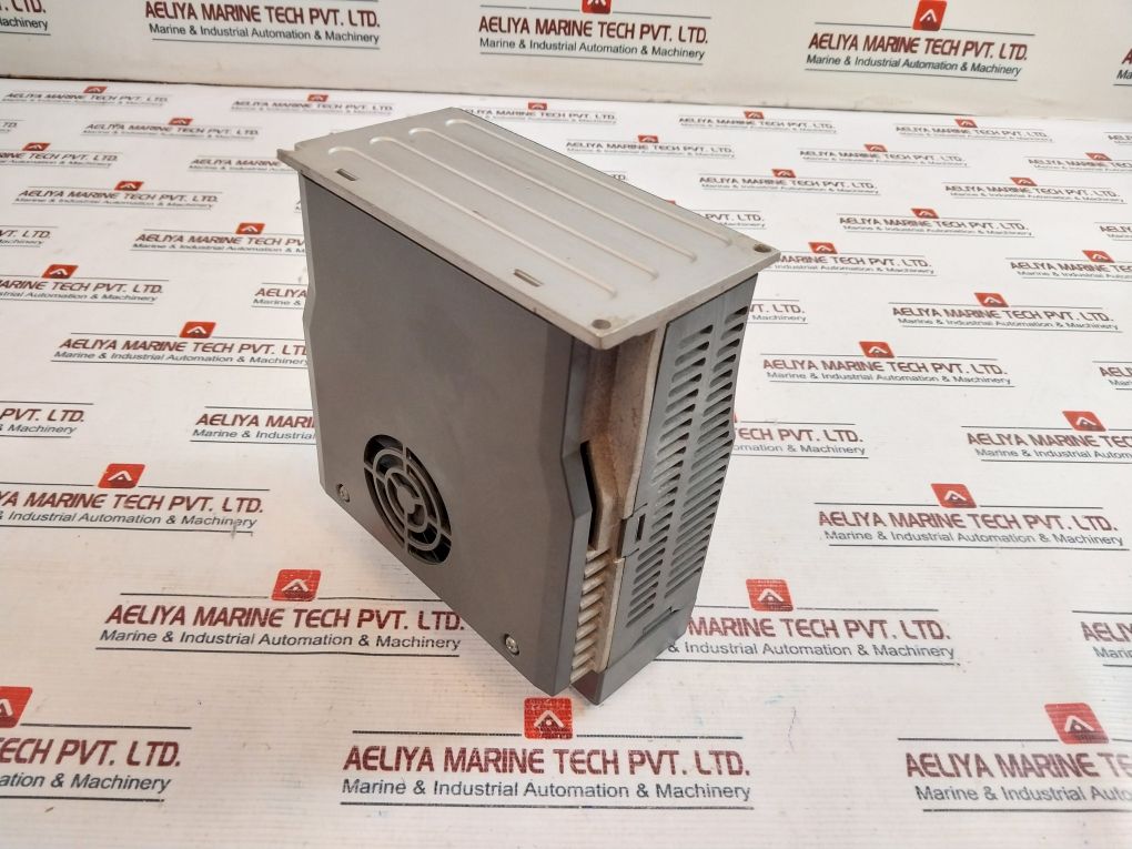 Delta Asd-b2-1021-b Ac Servo Drive 110V 0~250Hz 7.3A