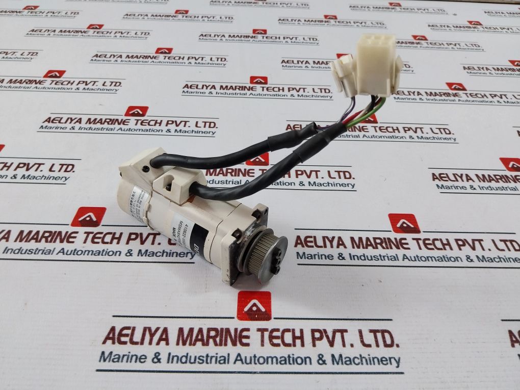 Denso 410622-1610 Servo Motor Msma8A2T5U2, 04H03