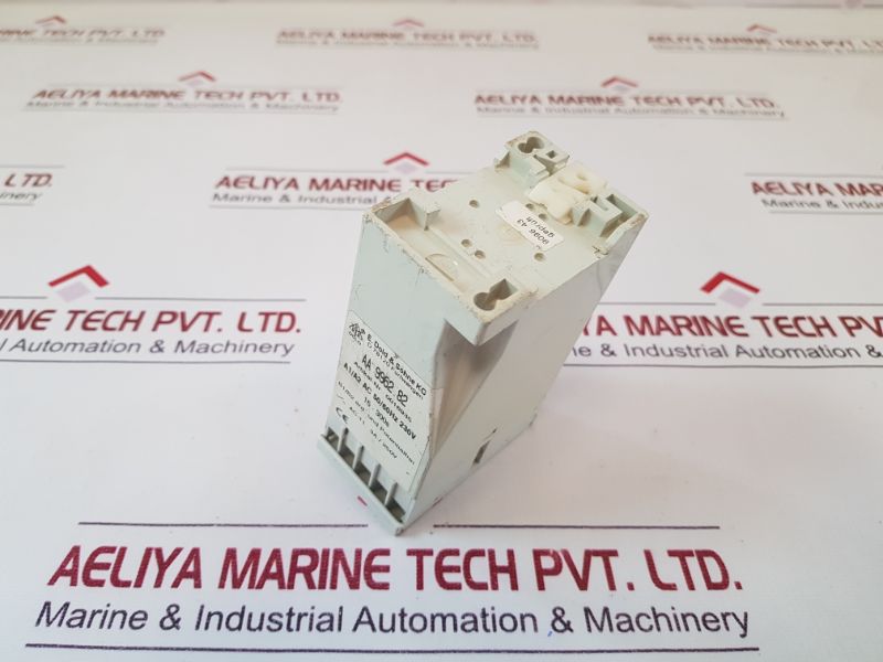 Dold Aa 9962.82 Minitimer Relay 230V 15-300S
