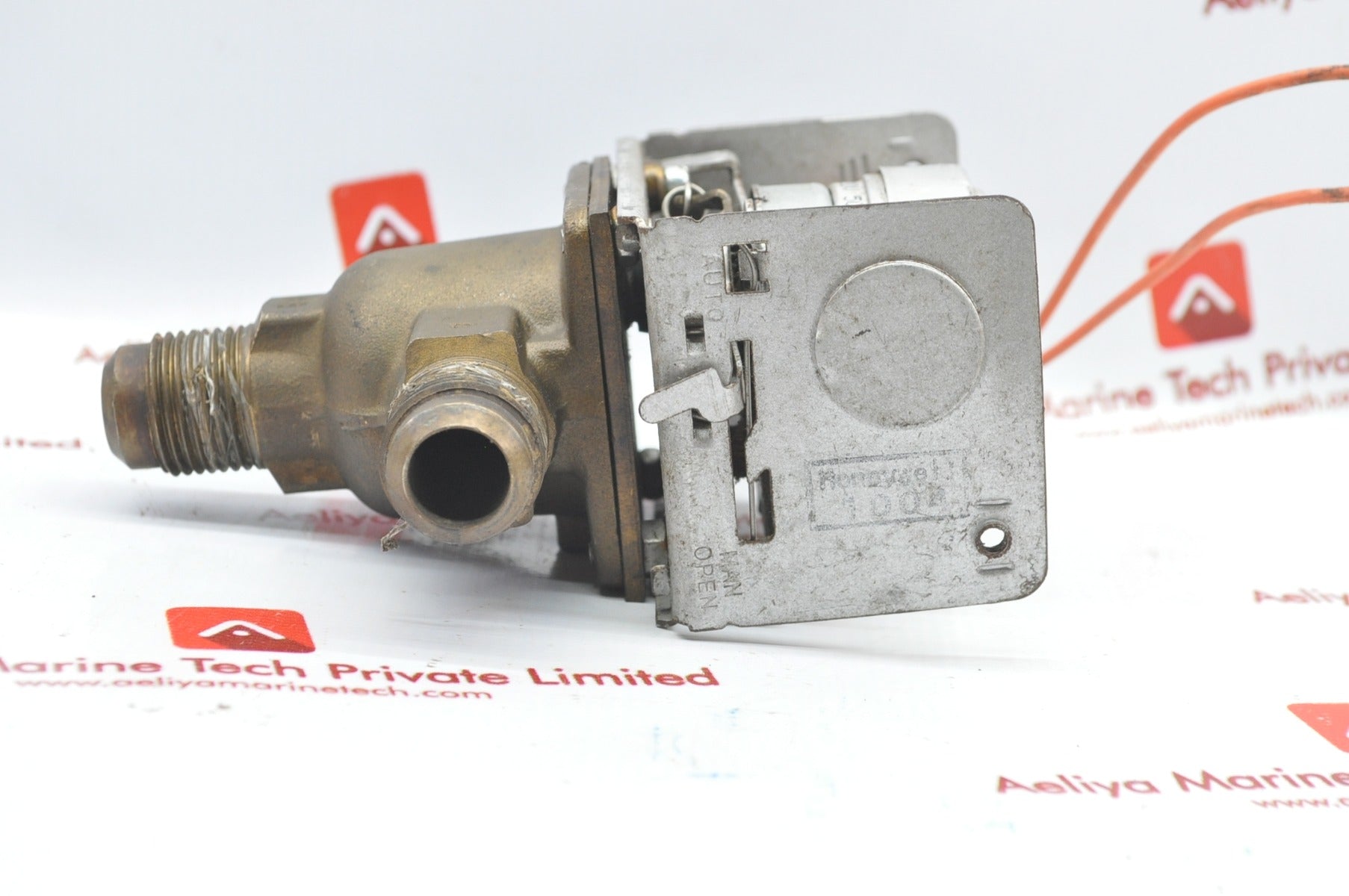 Honeywell 1004 Synchron 220V 50/60Hz