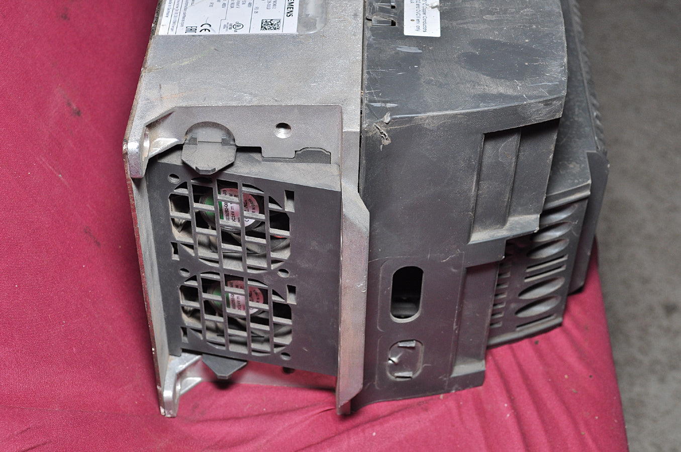Siemens sinamics pm240-2 power module 1p 6sl3210-1pe26-ould