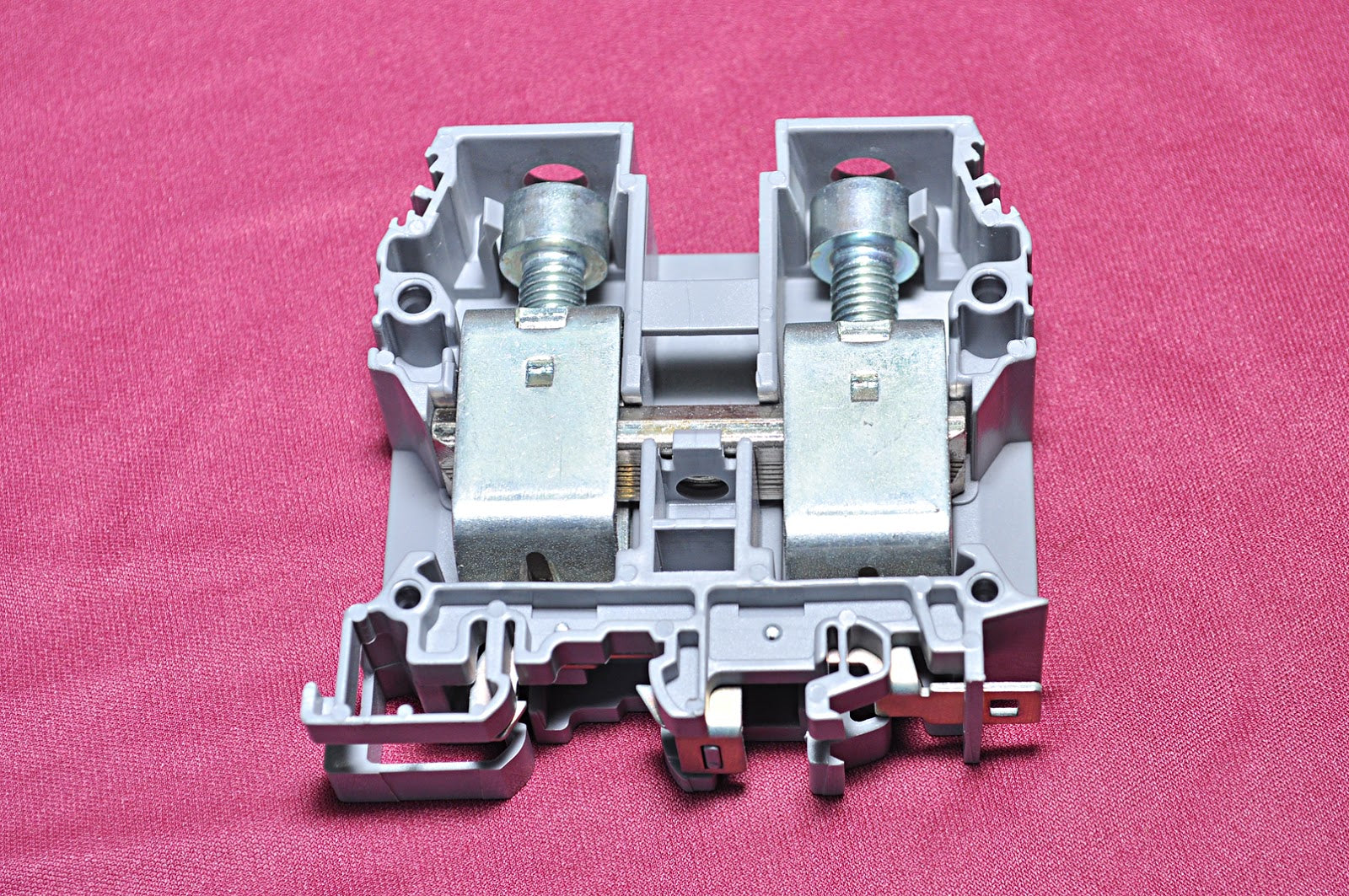 Enterelec B2 Rail Mount Terminal Block