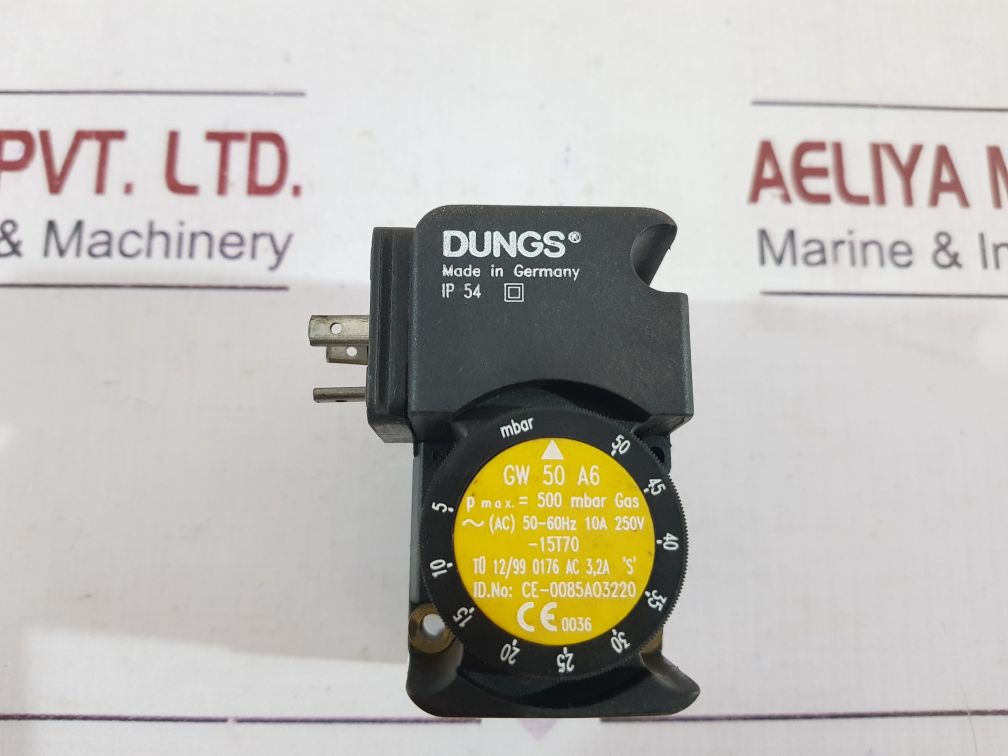 Dungs Ce-0085A03220 Pressure Switch