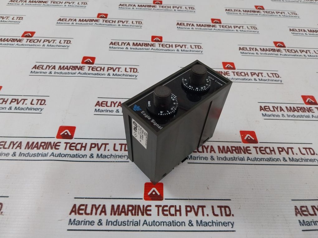 Eagle Signal Da1010A3 Electronic Timer Relay 120Vac 50/60Hz
