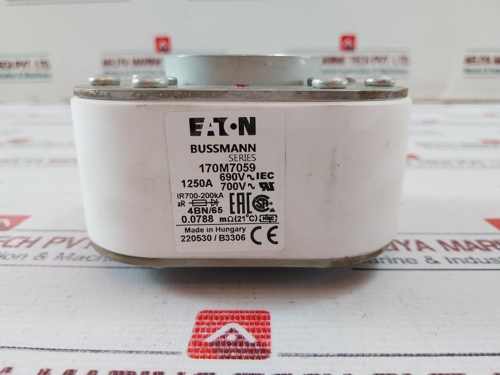 Eaton 170M7059 Fuse Bussmann Series 1250A