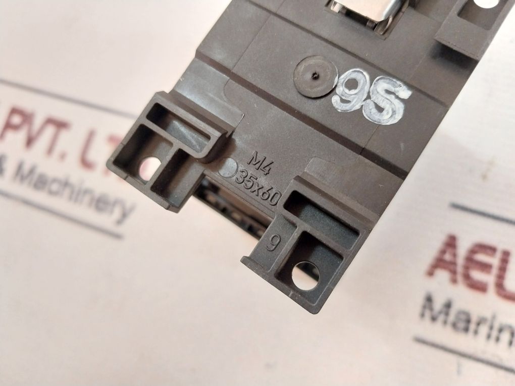 Eaton Dil M9-10 Contactor 24V