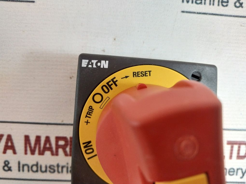 Eaton Nzm4-xhbr Main Switch Assembly Kit Red/Yellow