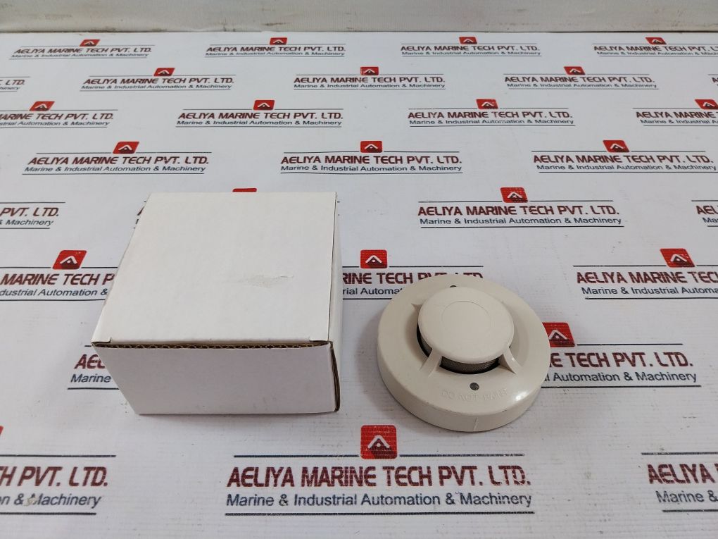 Eec Electronics Efs303 Ionisation Smoke Detector 10-30V Dc