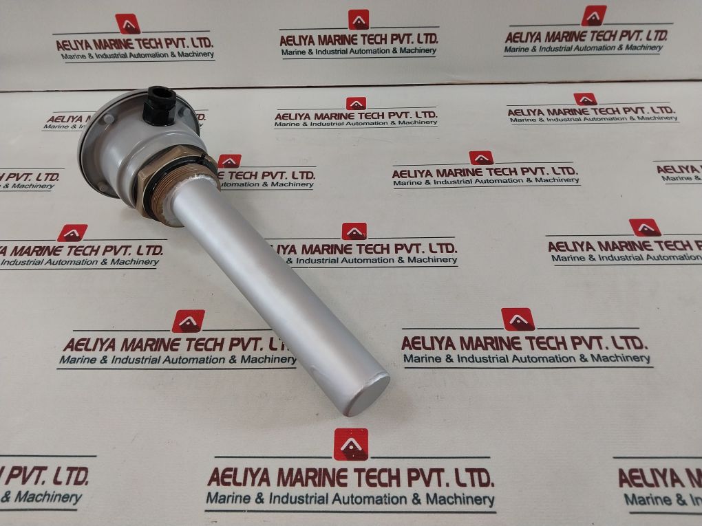 Electric Water Heating 58G635 240/415V 0-40 °C