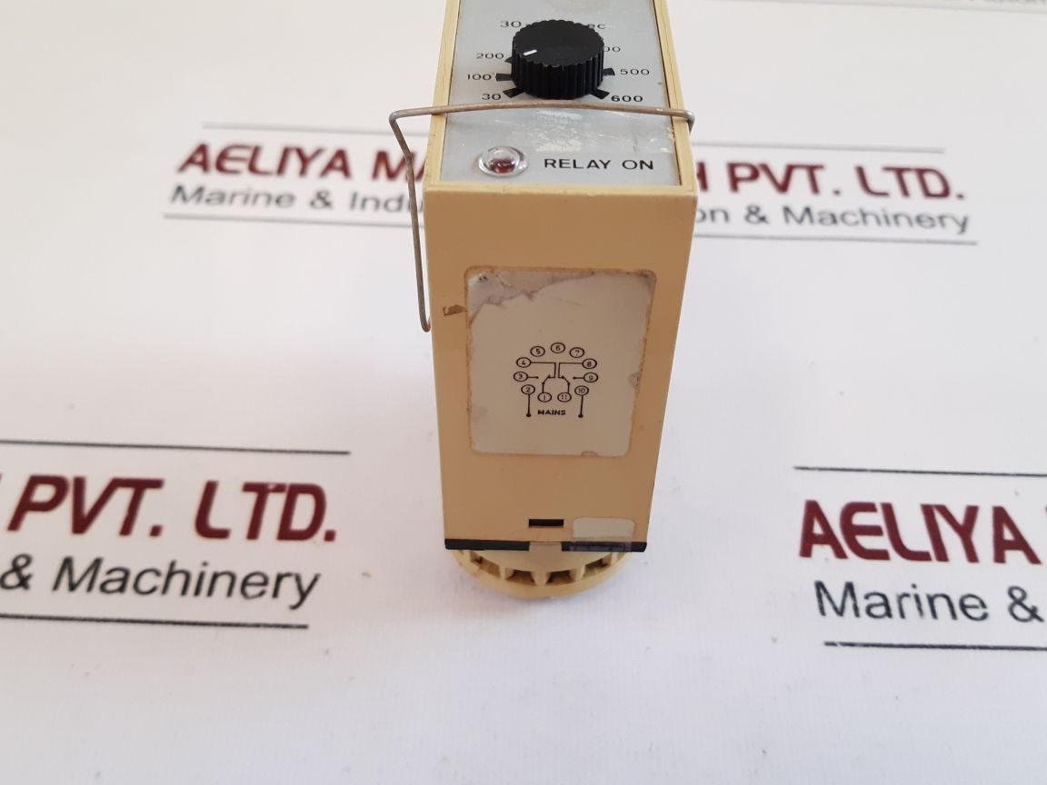 Electromatic Sa205 724 Time Delay Relay With Base 30-600 Sec