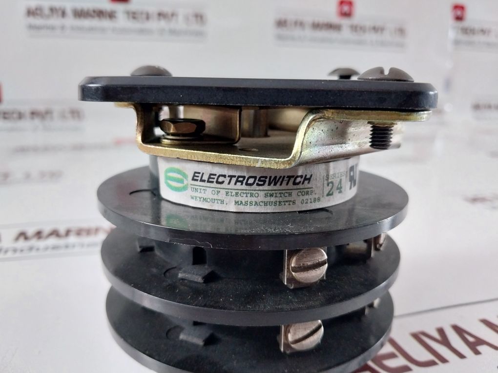 Electroswitch 2424E Rotary Synchroscope Switch