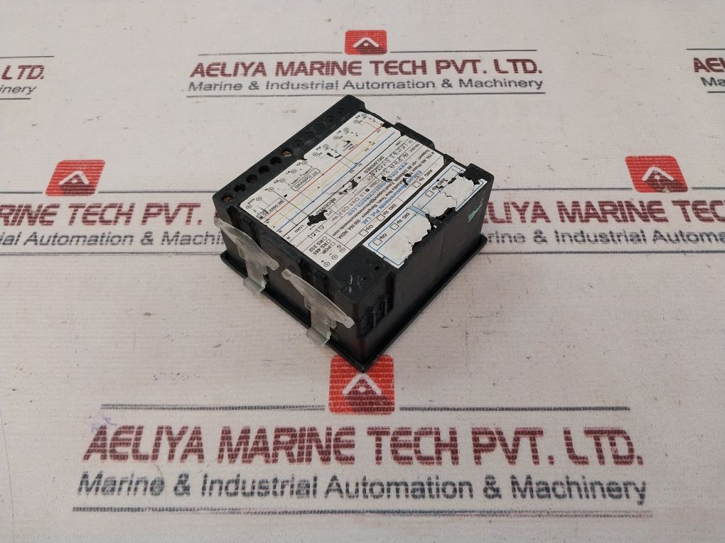 Elmeasure Alpha 3V 3 Phase Volt Meter 80-300V Ac