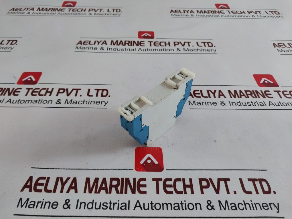 Eltako R12-100 Relay
