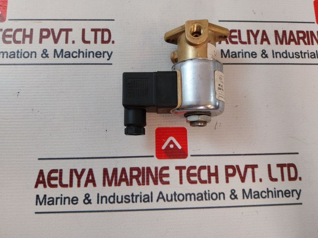 Eugen Seitz 114 164 00 Solenoid Coil Valve 943/33