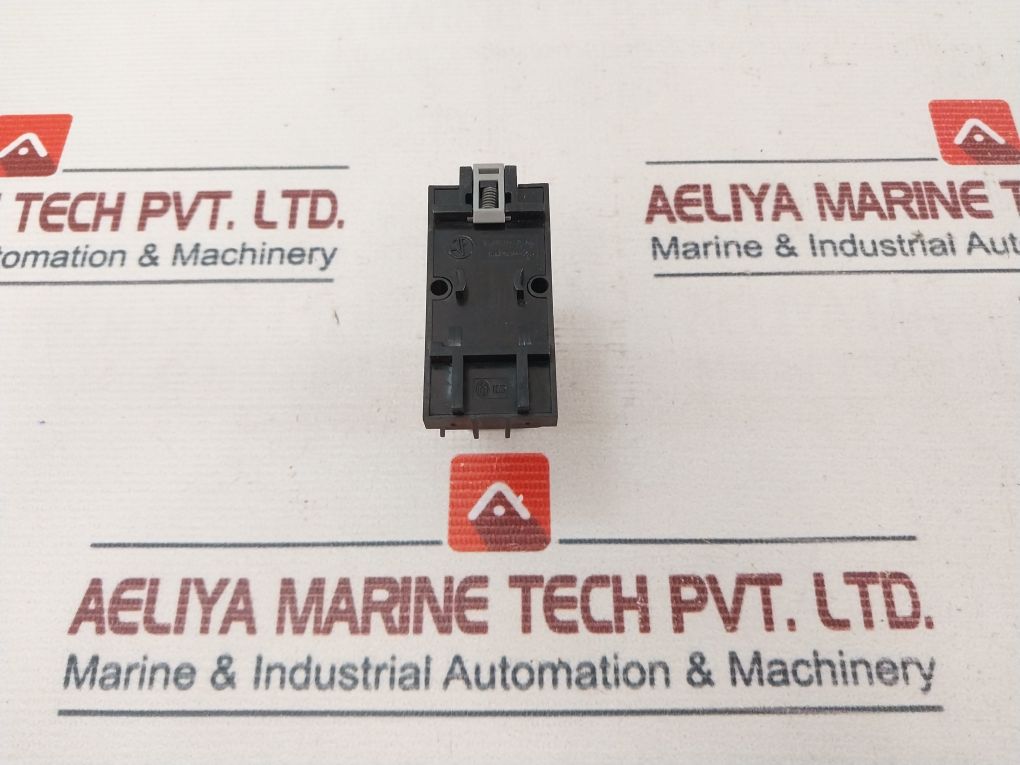 Finder 55.33 General Purpose Relay With Base