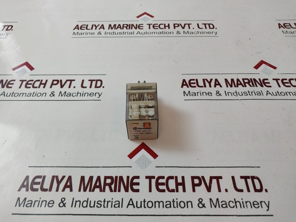 Finder 60.12 Relay 10A-250V~