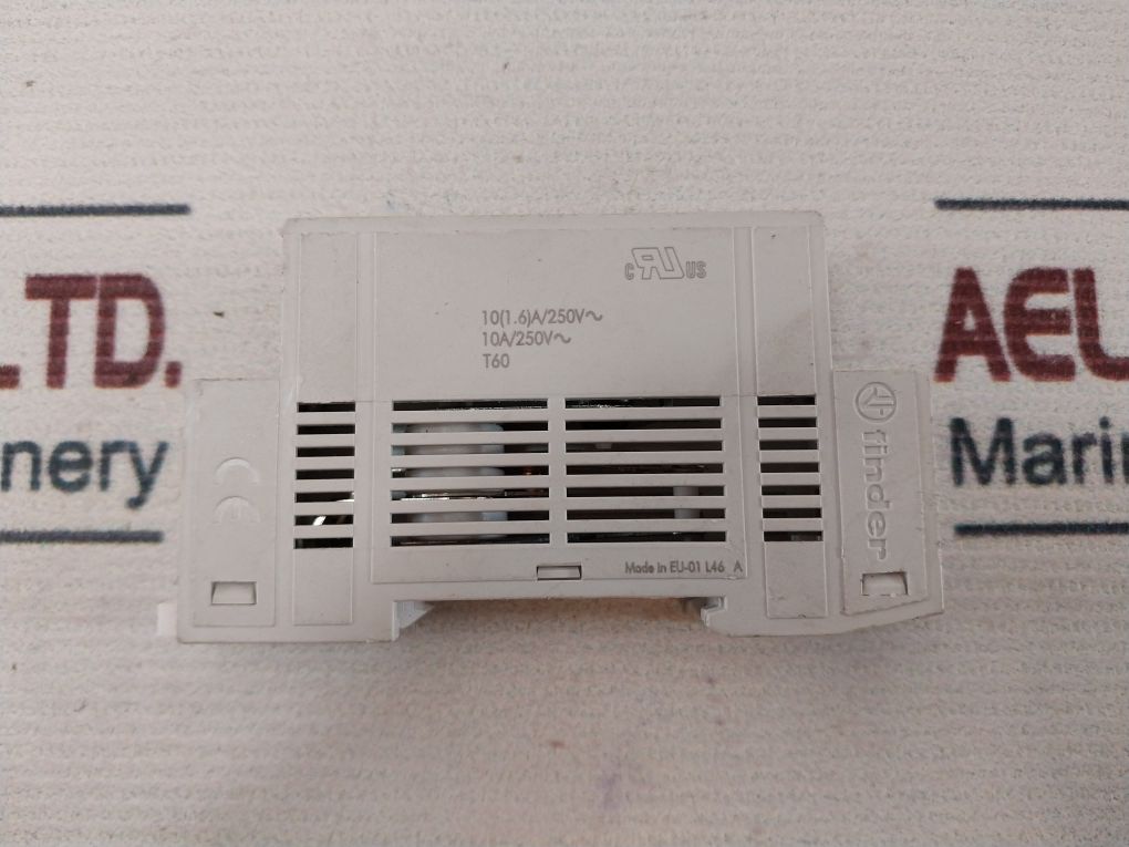 Finder 7T.81.0.000.2403 Thermostat 250V