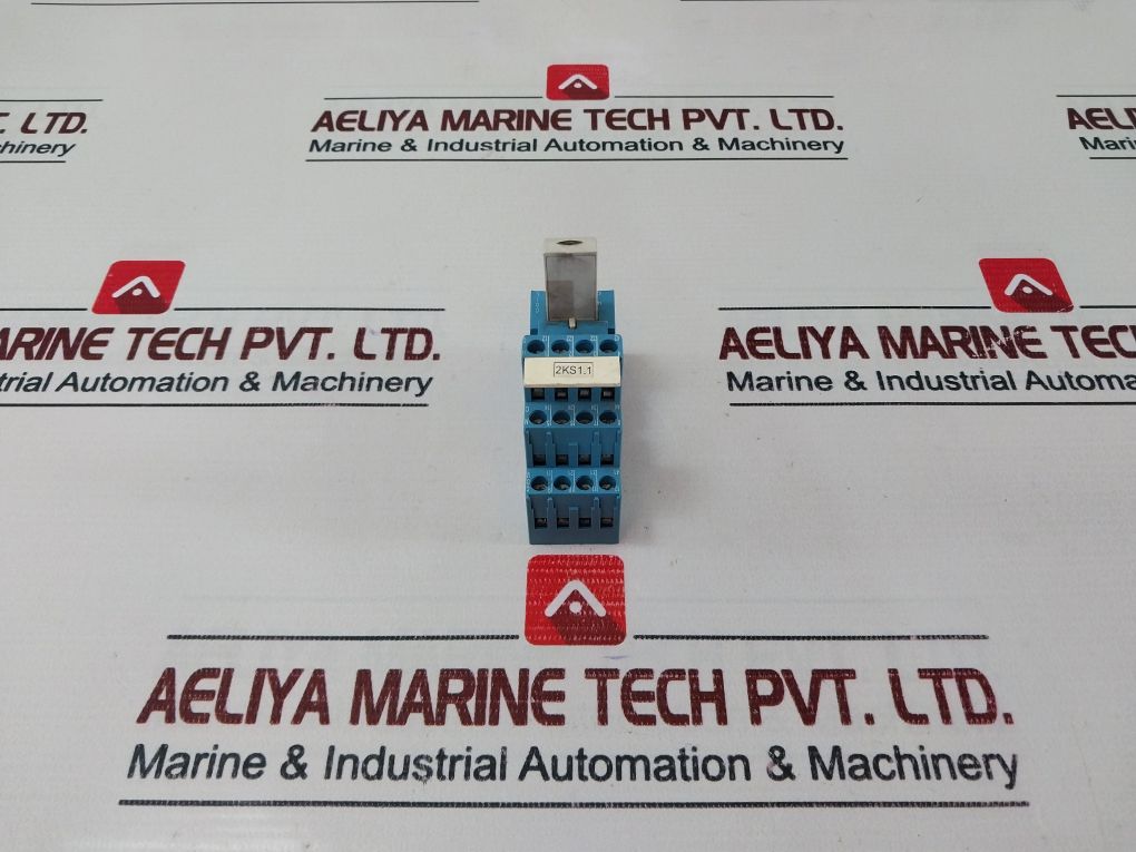 Finder 94.04 Relay Socket 10A